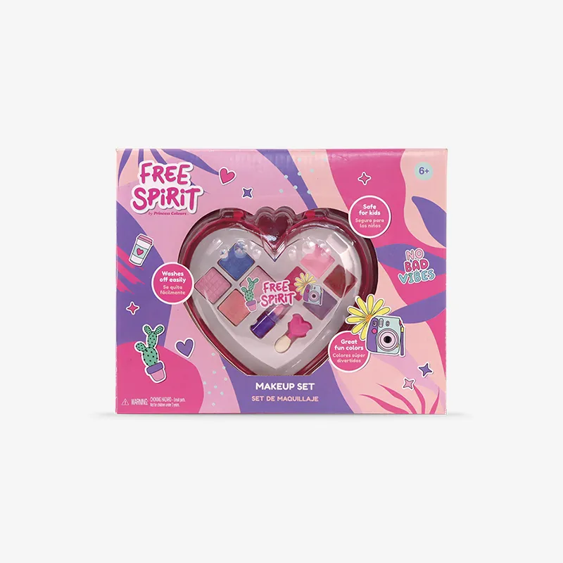 Big Heart Makeup Case, Photo 2 of 5