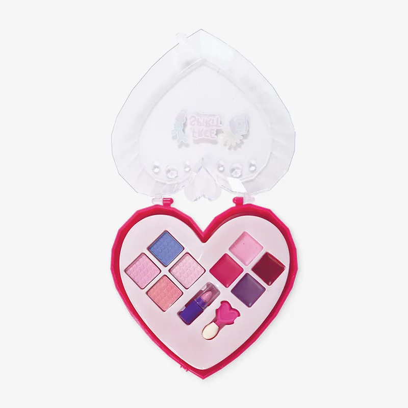 Big Heart Makeup Case, Photo 5 of 5