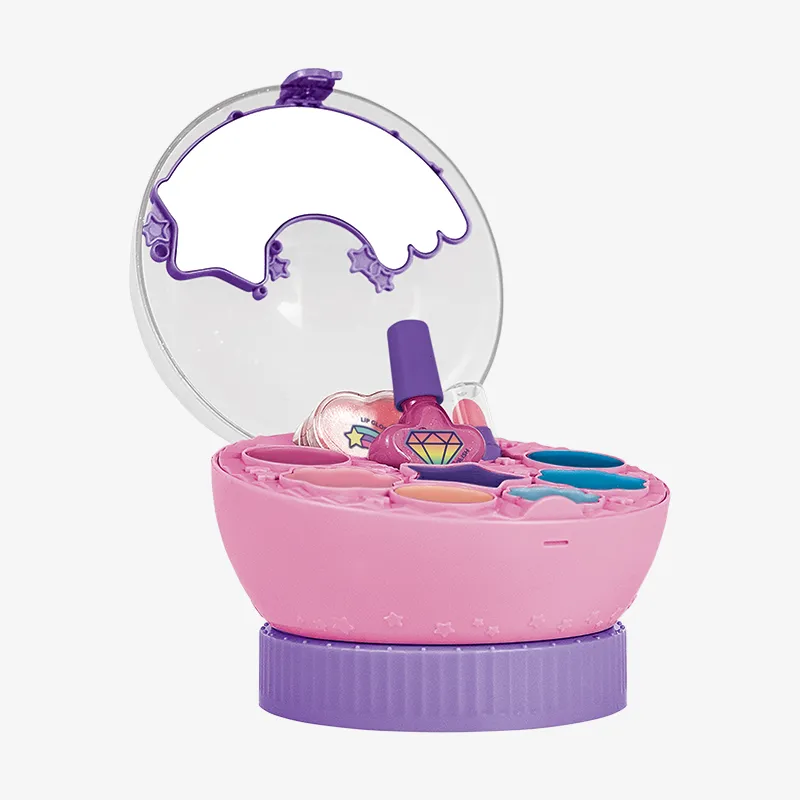 Magical Crystal Ball With Makeup, Photo 3 of 9